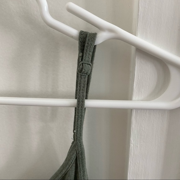 H&M OLIVE ROMPER - Picture 3 of 7